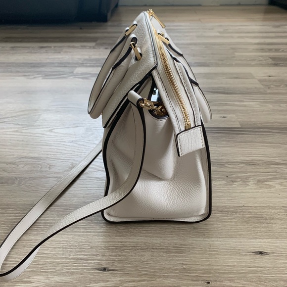 Michael Kors Large Hudson Satchel - Picture 7 of 8